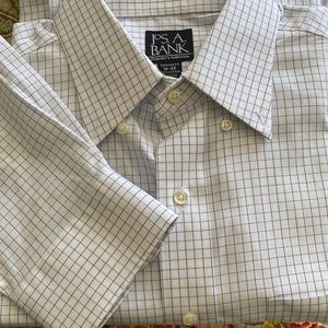 COPY - Jos.A.Bank tailored fit button cuff collared shirt.